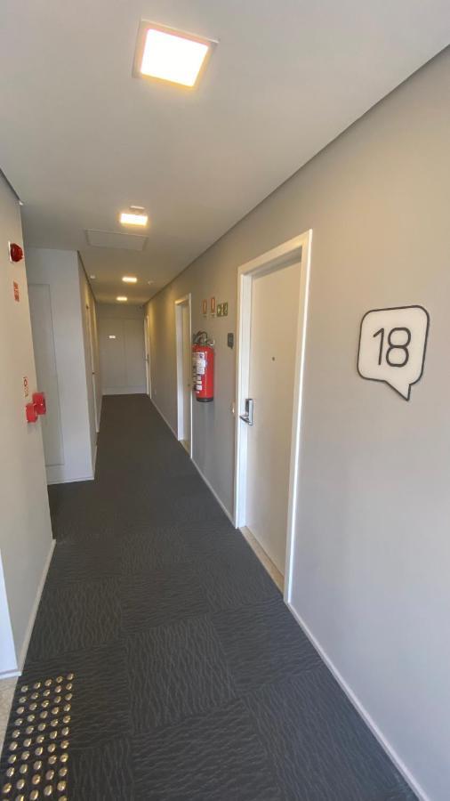 Flat De Luxo Centro Sp Com Piscina,Academia,Lavanderia,Garagem E Seguranca 24H 상파울루 외부 사진